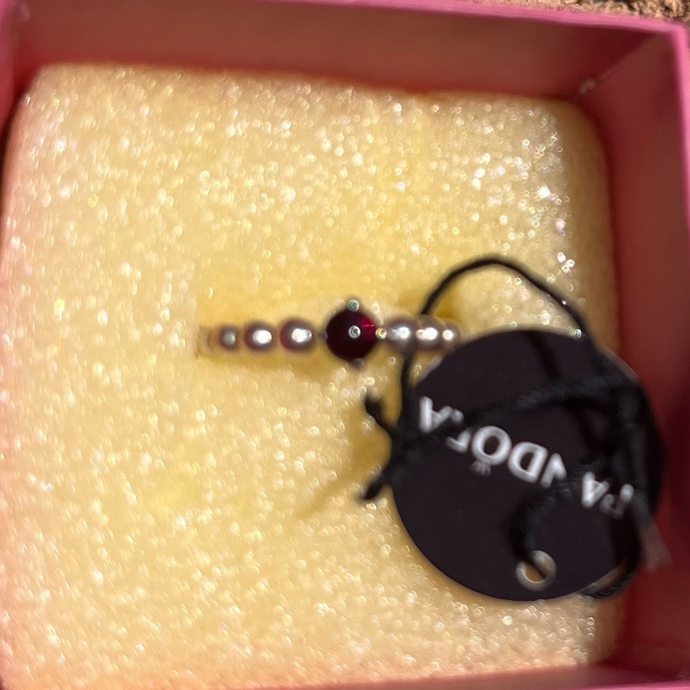Hostess Pock 💥☄️🥳 Pandora Silver Red Beaded Ring - Picture 5 of 10